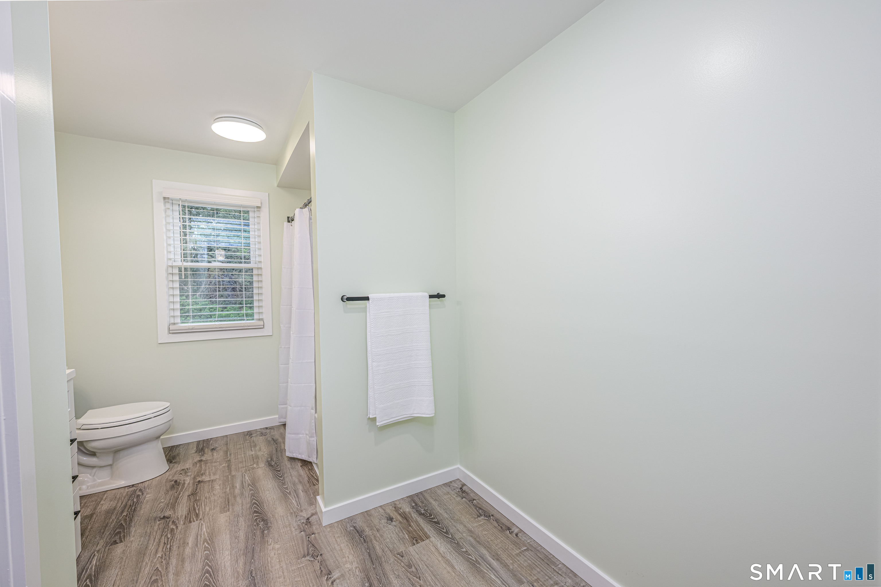 26 Dorchester Lane Branford CT 06405