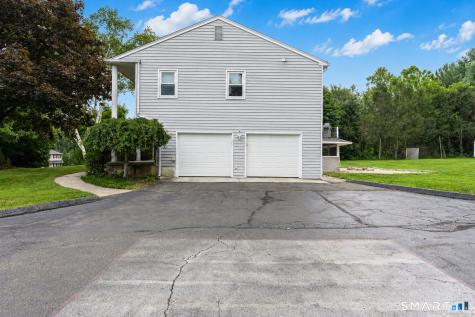 26 Dorchester Lane Branford CT 06405