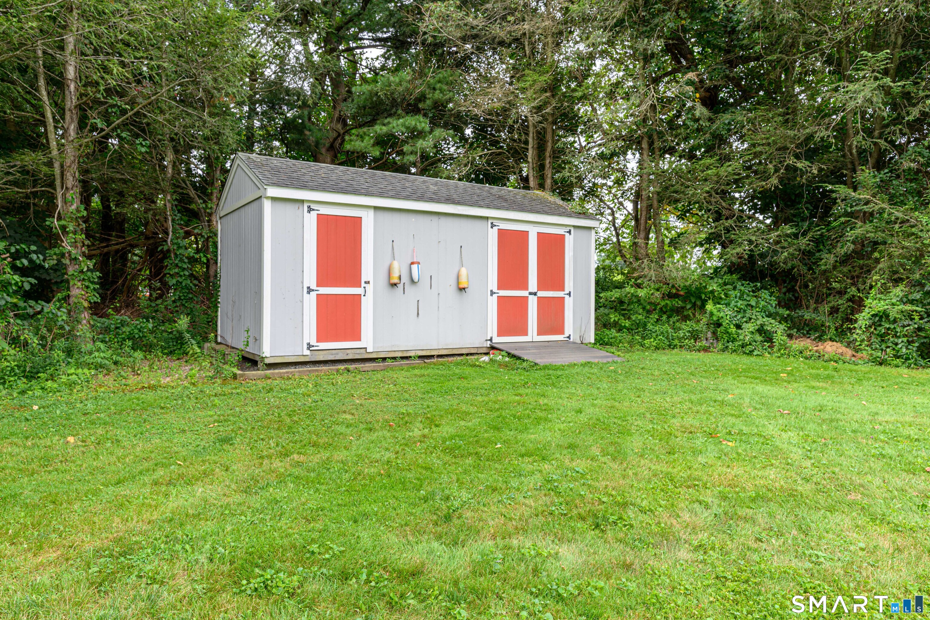 26 Dorchester Lane Branford CT 06405