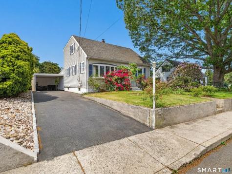 52 Division Street Groton CT 06340