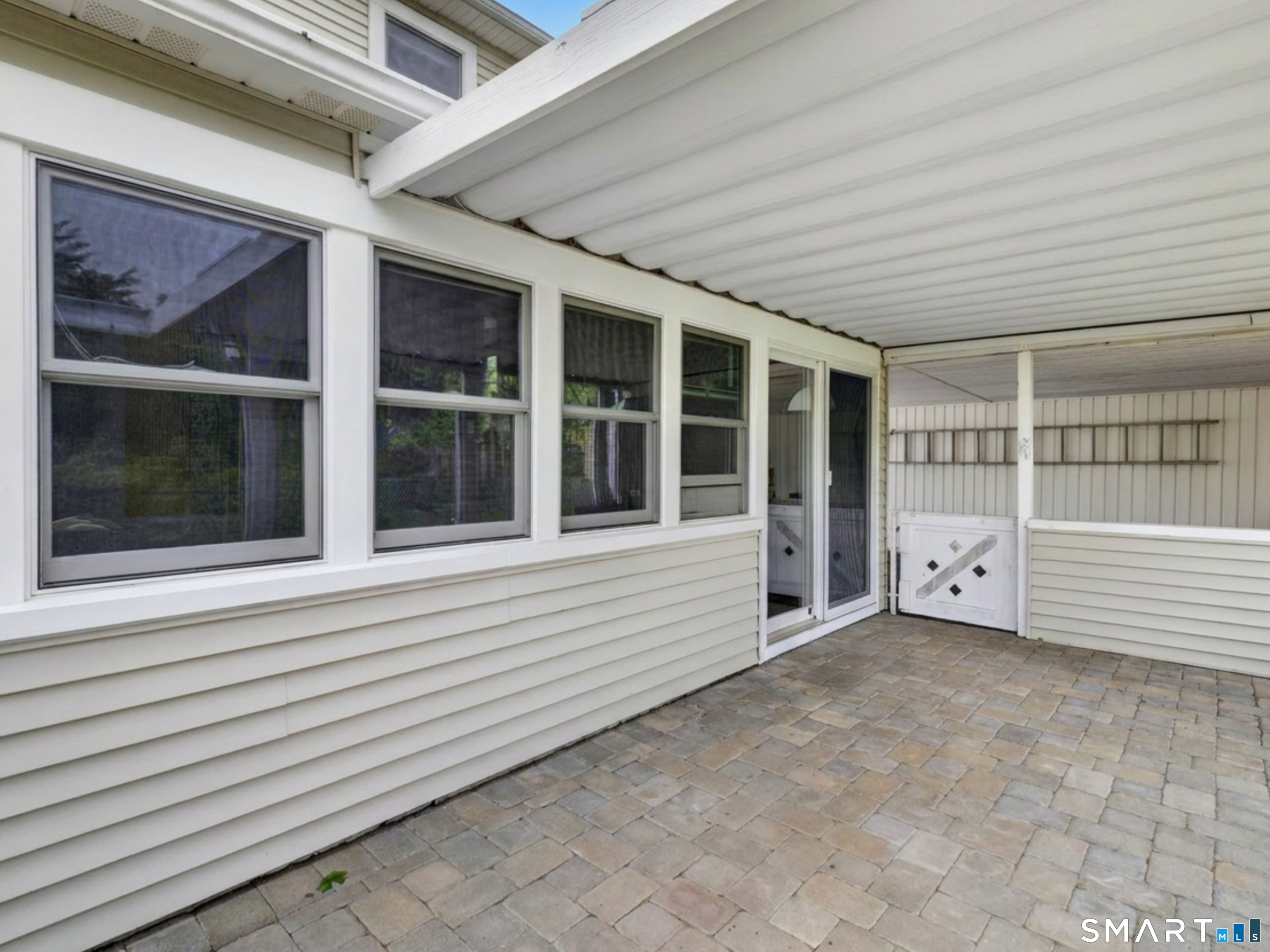 52 Division Street Groton CT 06340
