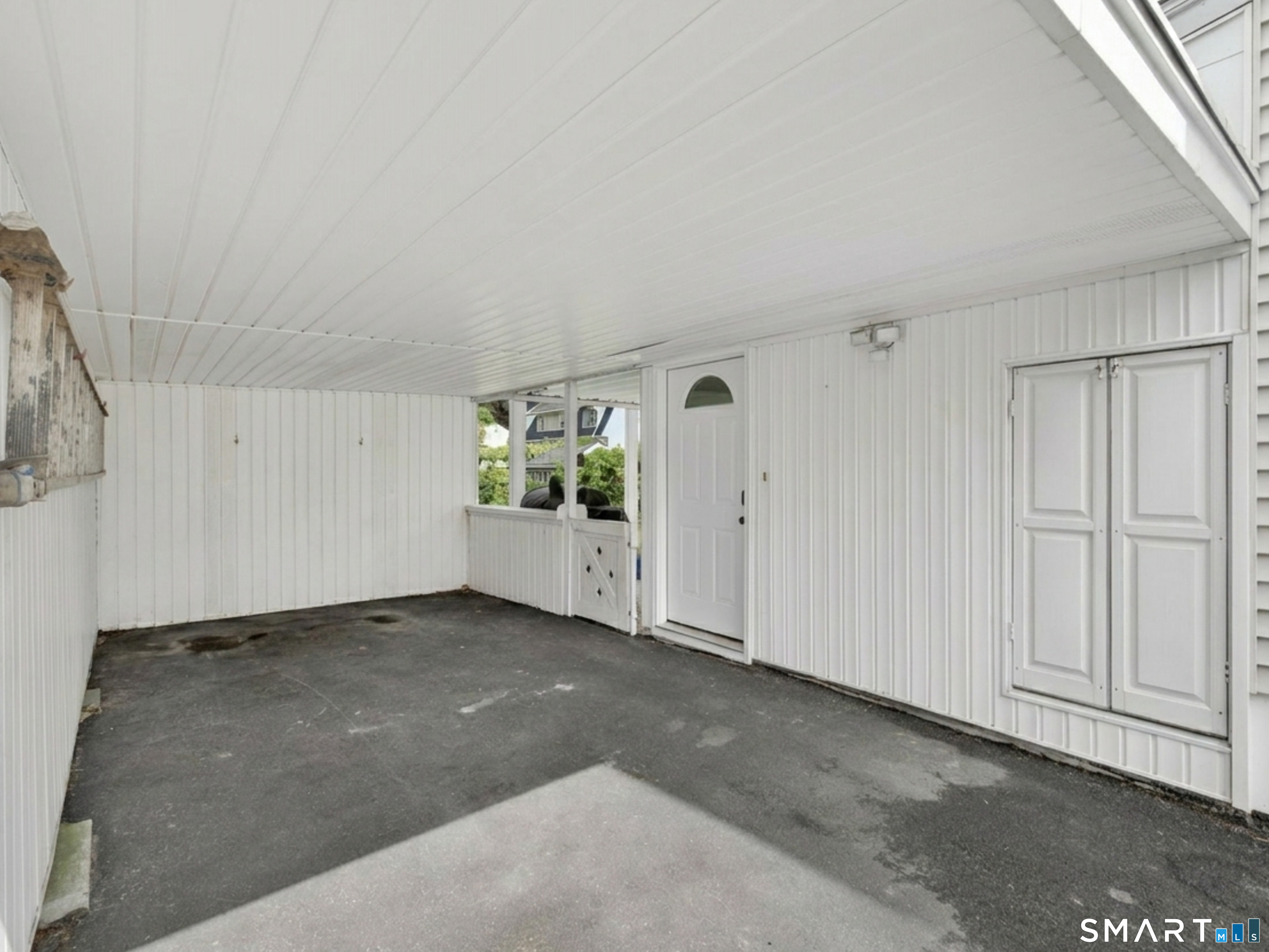 52 Division Street Groton CT 06340