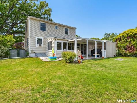 52 Division Street Groton CT 06340