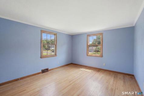 9 Pond Side Drive Wethersfield CT 06109