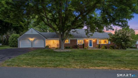 9 Pond Side Drive Wethersfield CT 06109
