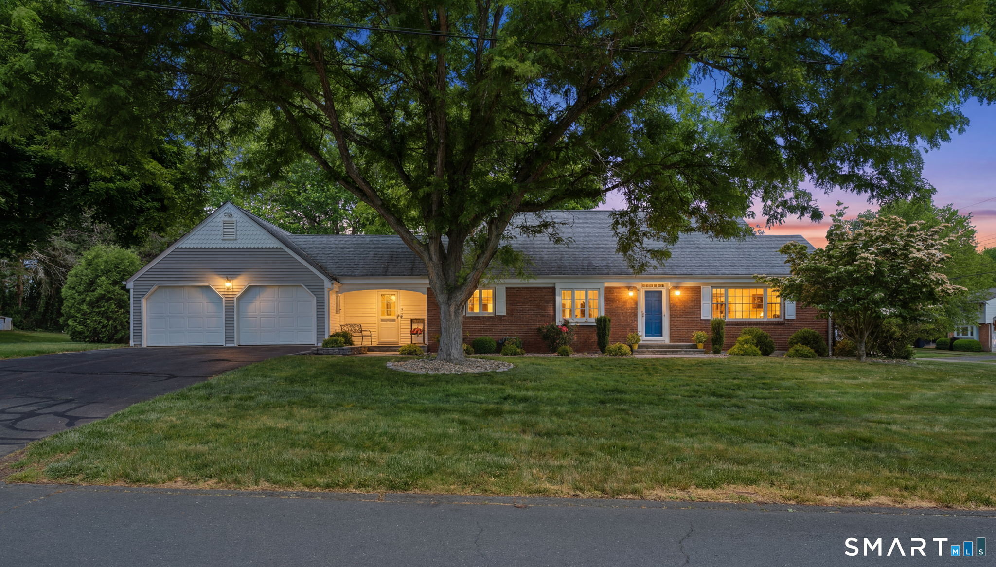 9 Pond Side Drive Wethersfield CT 06109