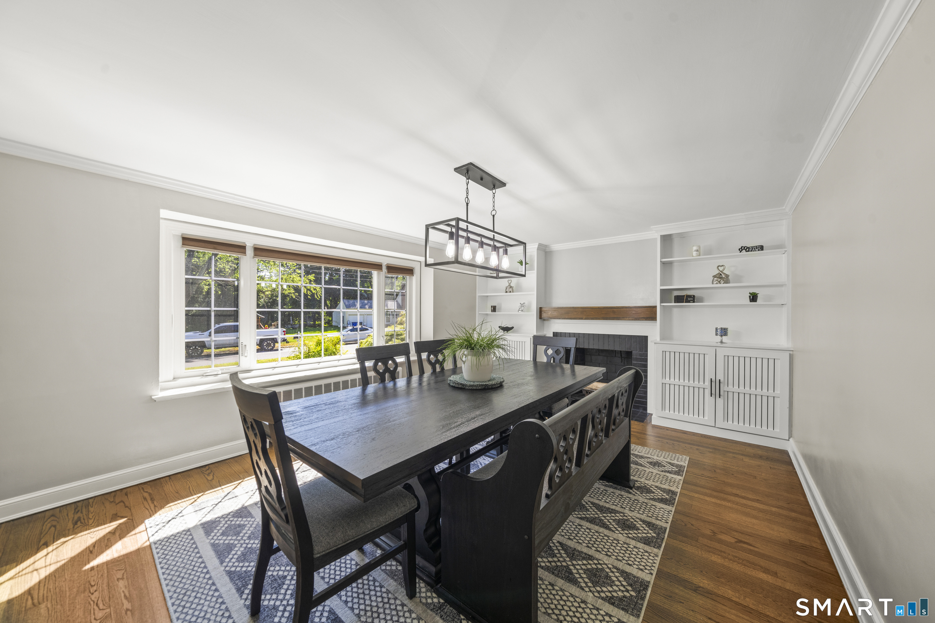 19 Westwood Drive Simsbury CT 06070