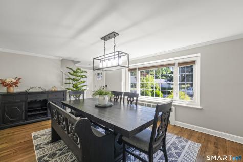 19 Westwood Drive Simsbury CT 06070