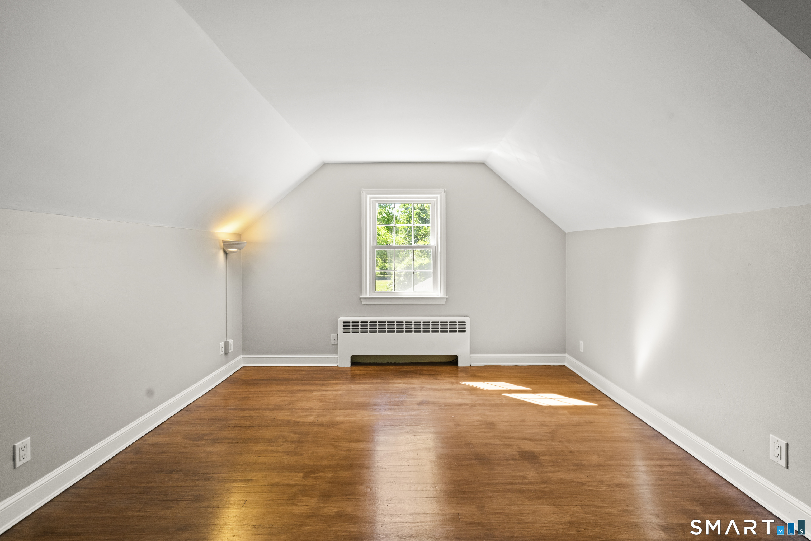 19 Westwood Drive Simsbury CT 06070
