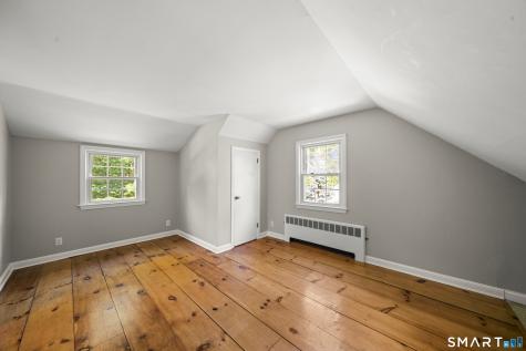 19 Westwood Drive Simsbury CT 06070