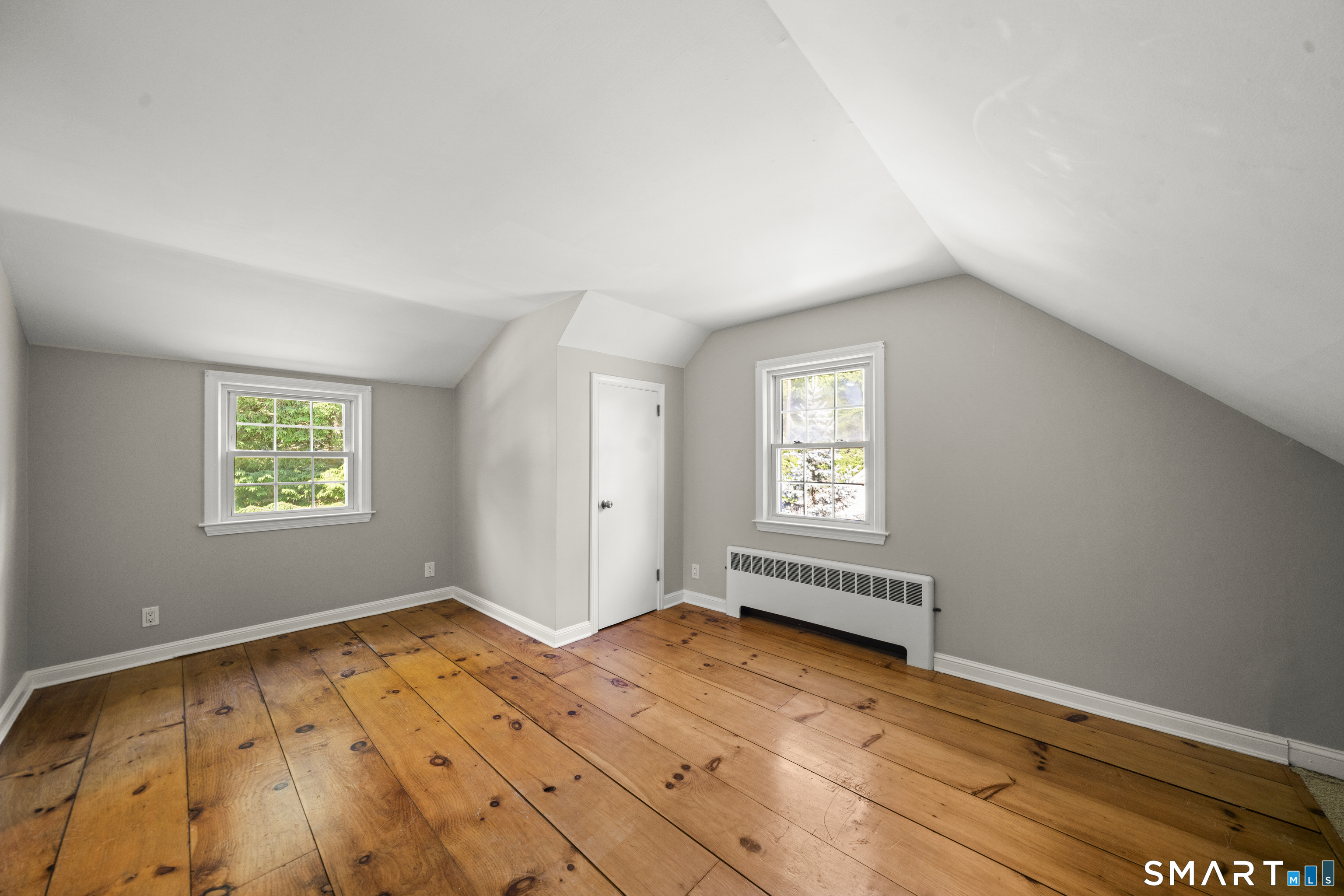 19 Westwood Drive Simsbury CT 06070