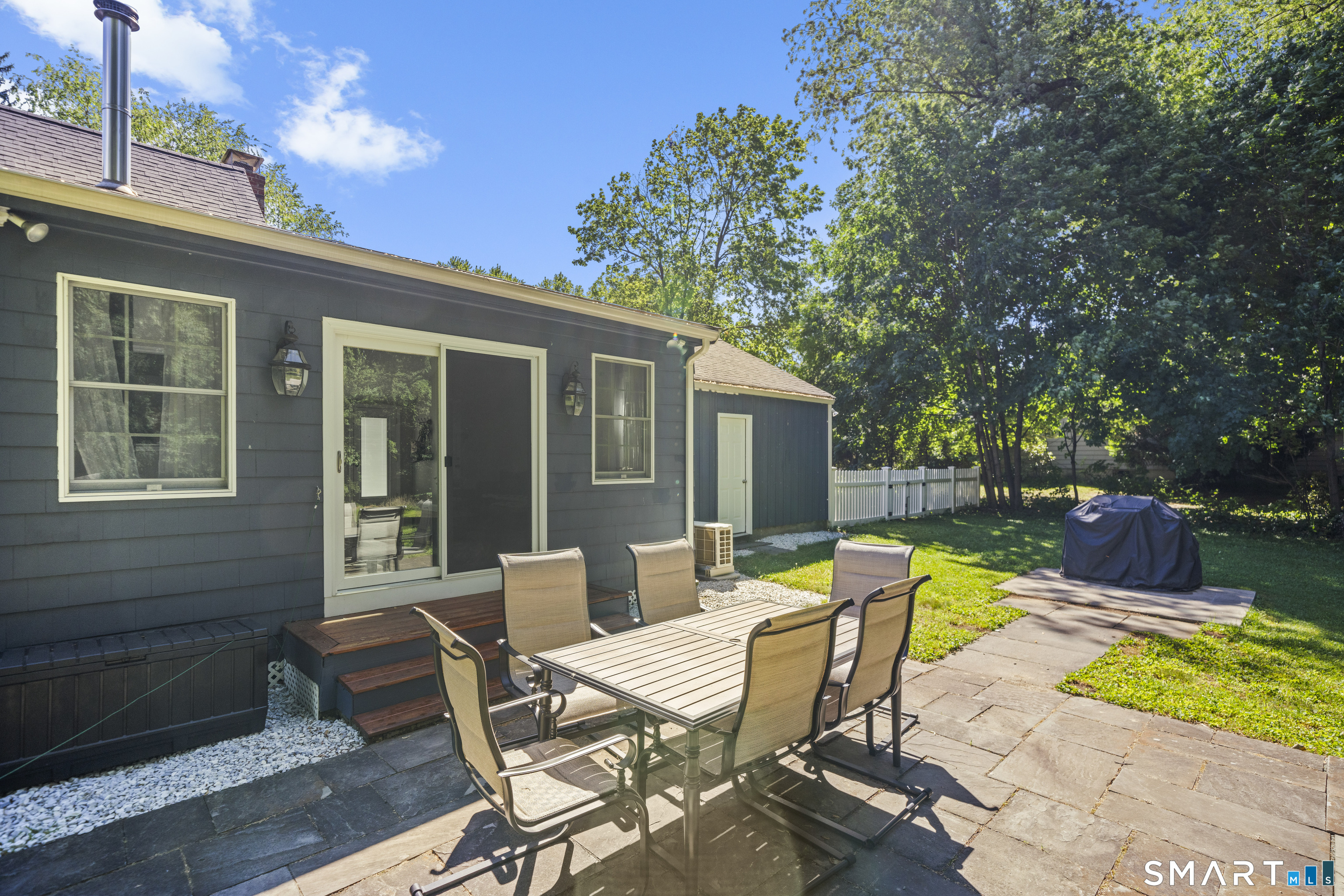 19 Westwood Drive Simsbury CT 06070