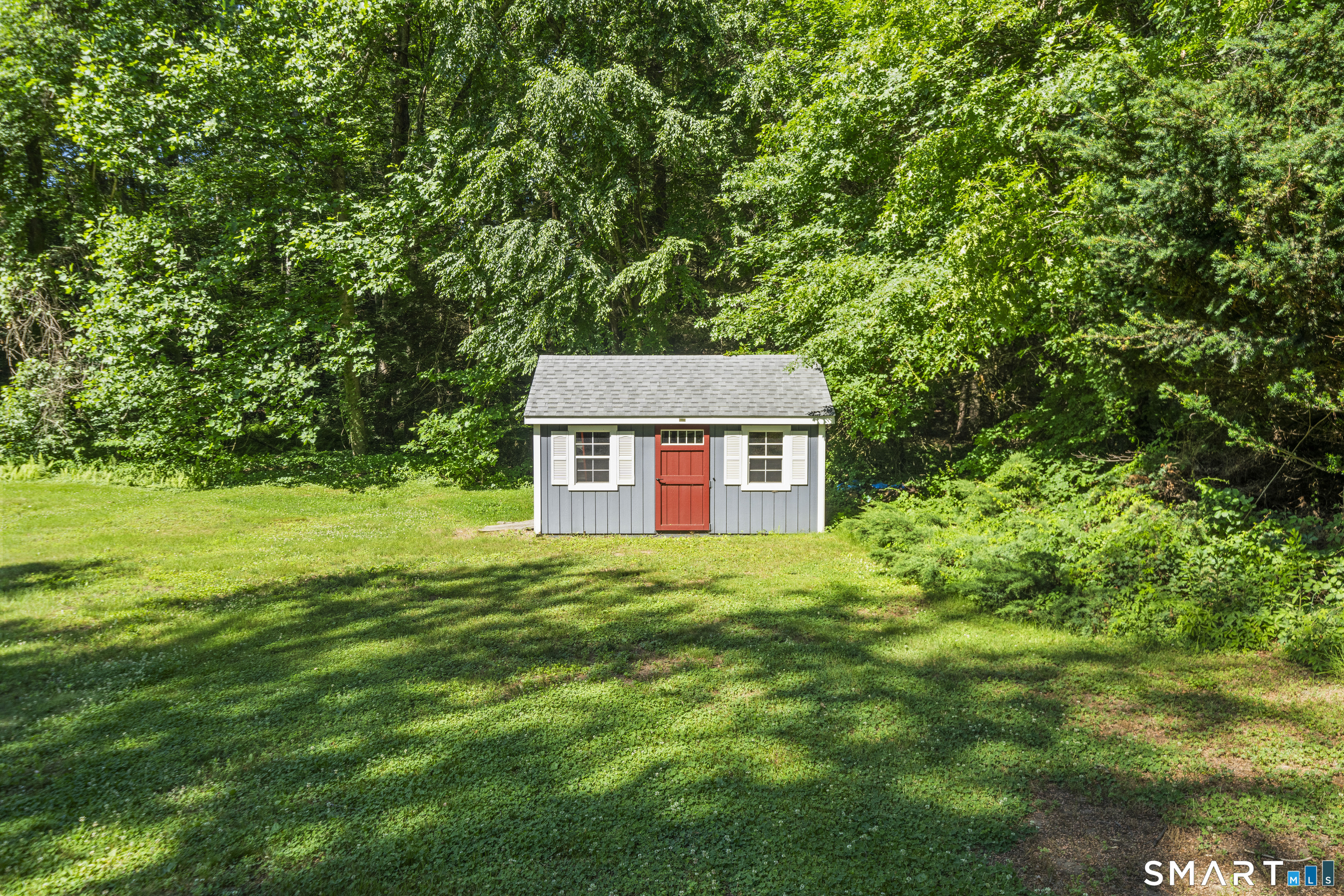 19 Westwood Drive Simsbury CT 06070