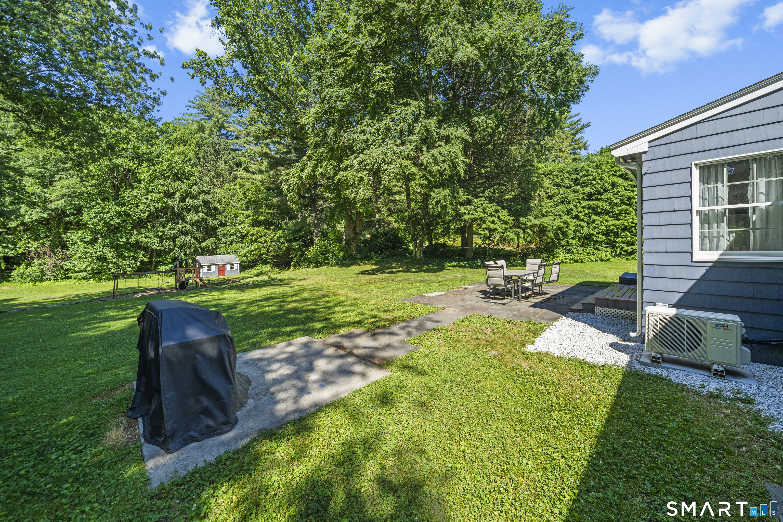 19 Westwood Drive Simsbury CT 06070