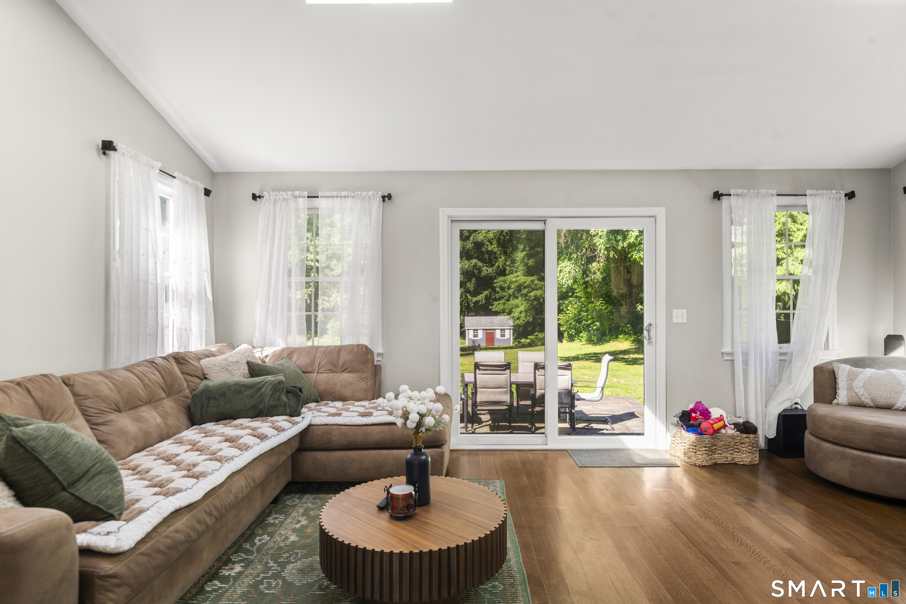 19 Westwood Drive Simsbury CT 06070