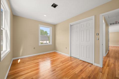 146 Black Point Road East Lyme CT 06357