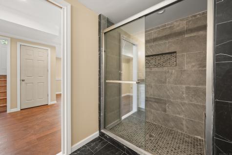 146 Black Point Road East Lyme CT 06357