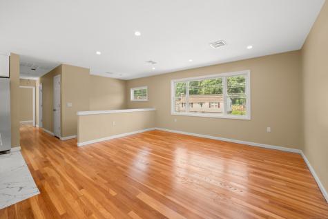 146 Black Point Road East Lyme CT 06357