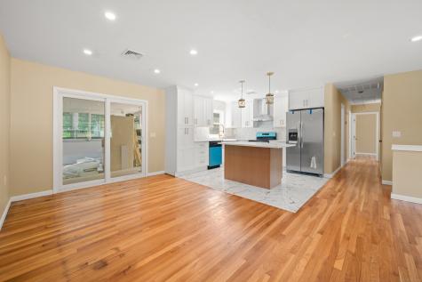 146 Black Point Road East Lyme CT 06357