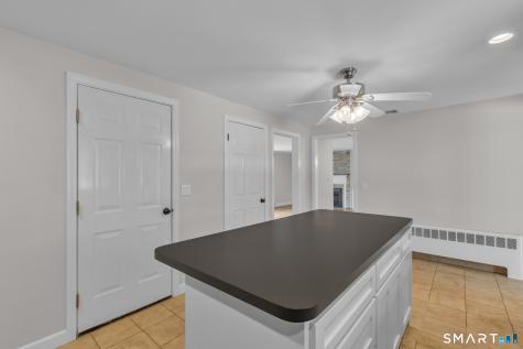 1591 Main Street Newington CT 06111