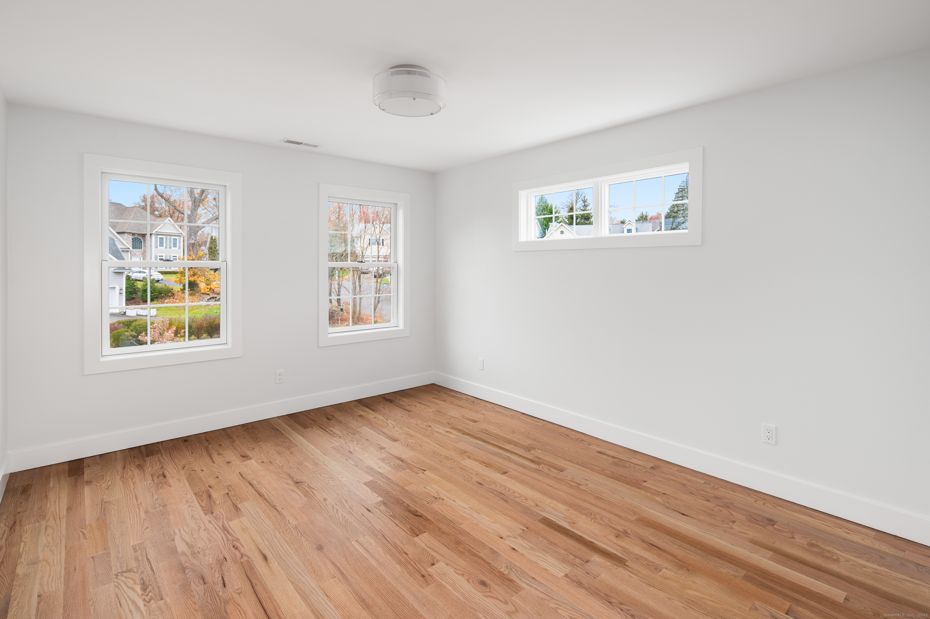 12 Walnut Ridge Court Stamford CT 06904