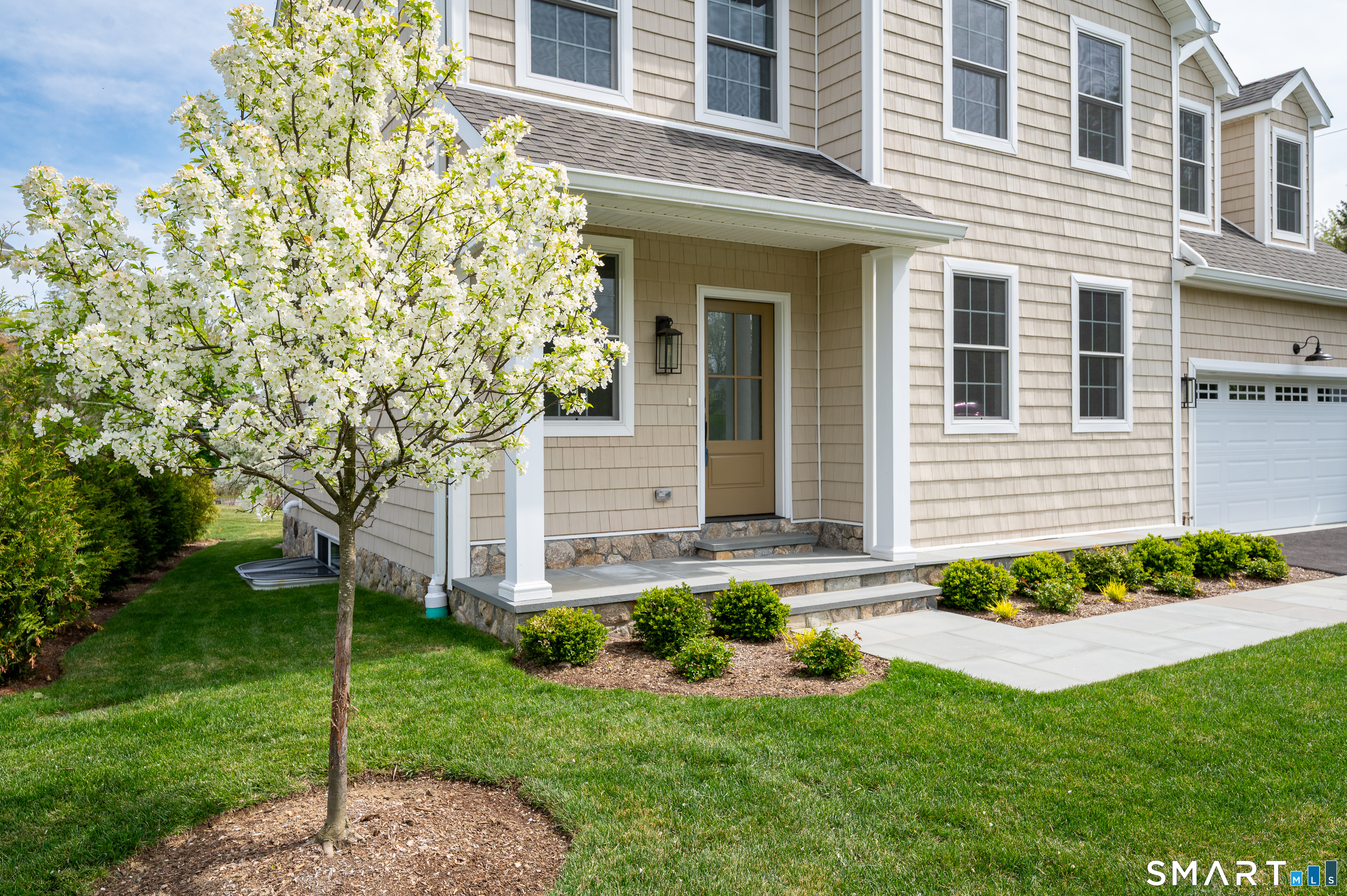 12 Walnut Ridge Court Stamford CT 06904
