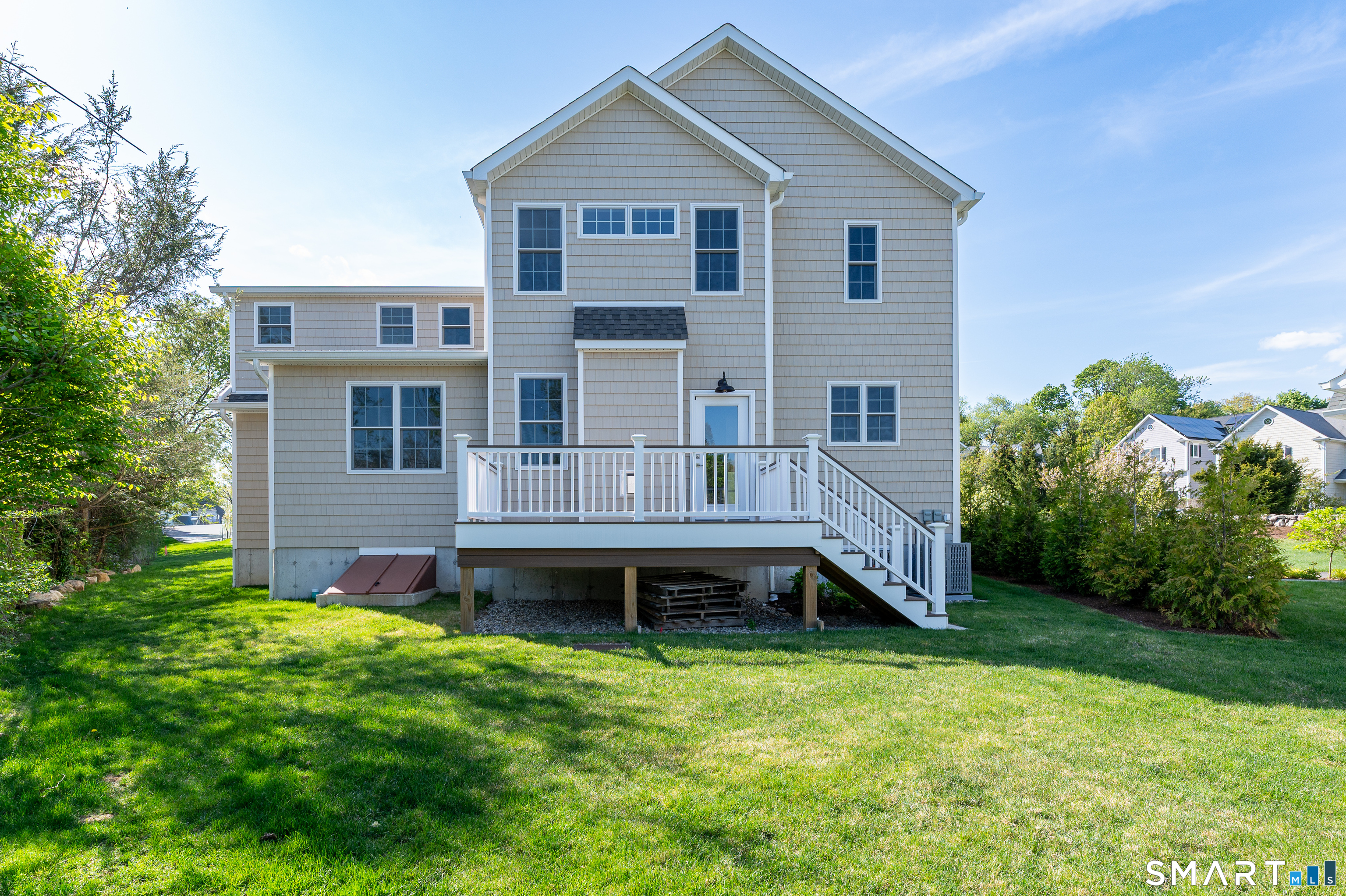 12 Walnut Ridge Court Stamford CT 06904