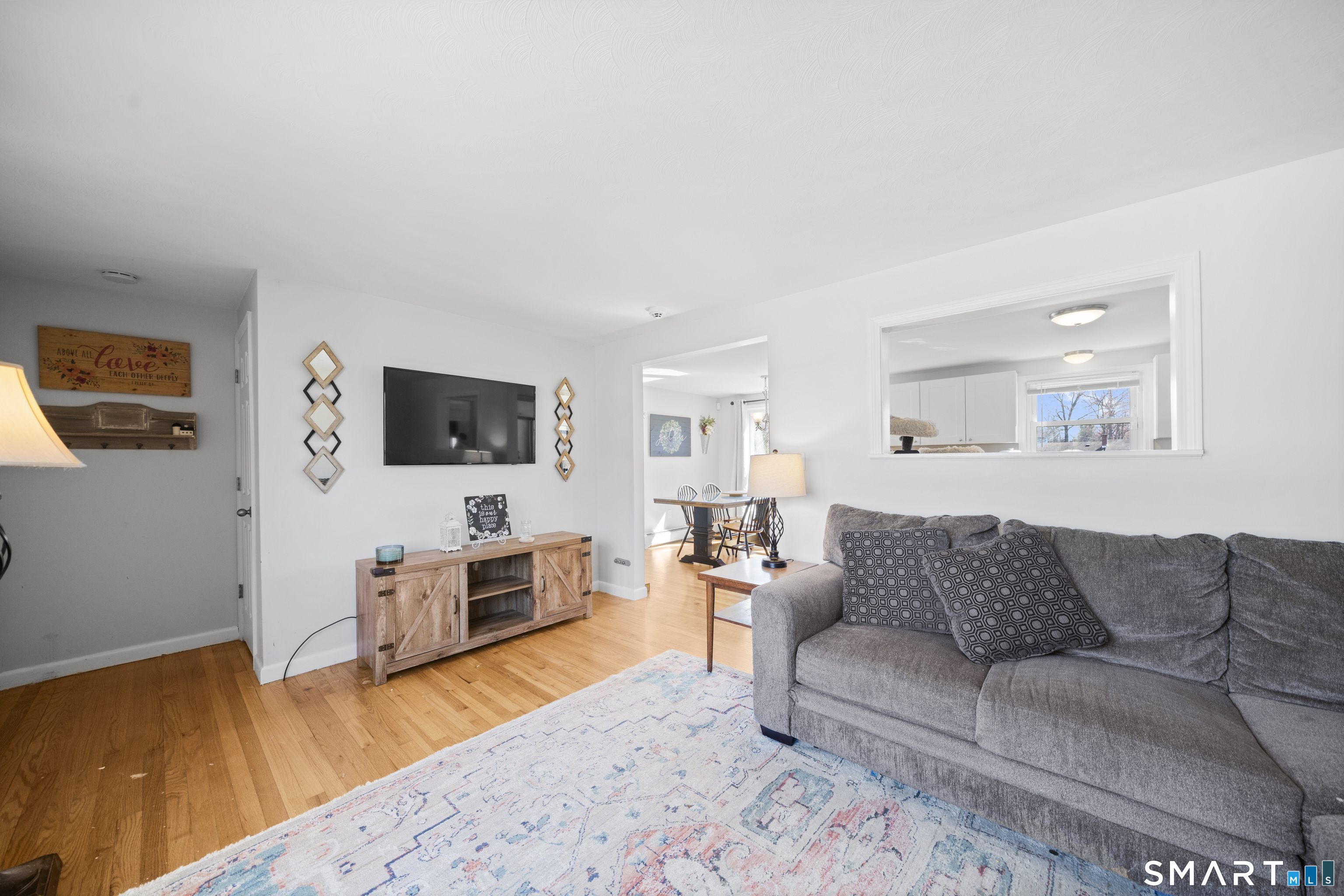 89 Steele Road Enfield CT 06082