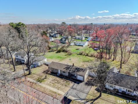 89 Steele Road Enfield CT 06082
