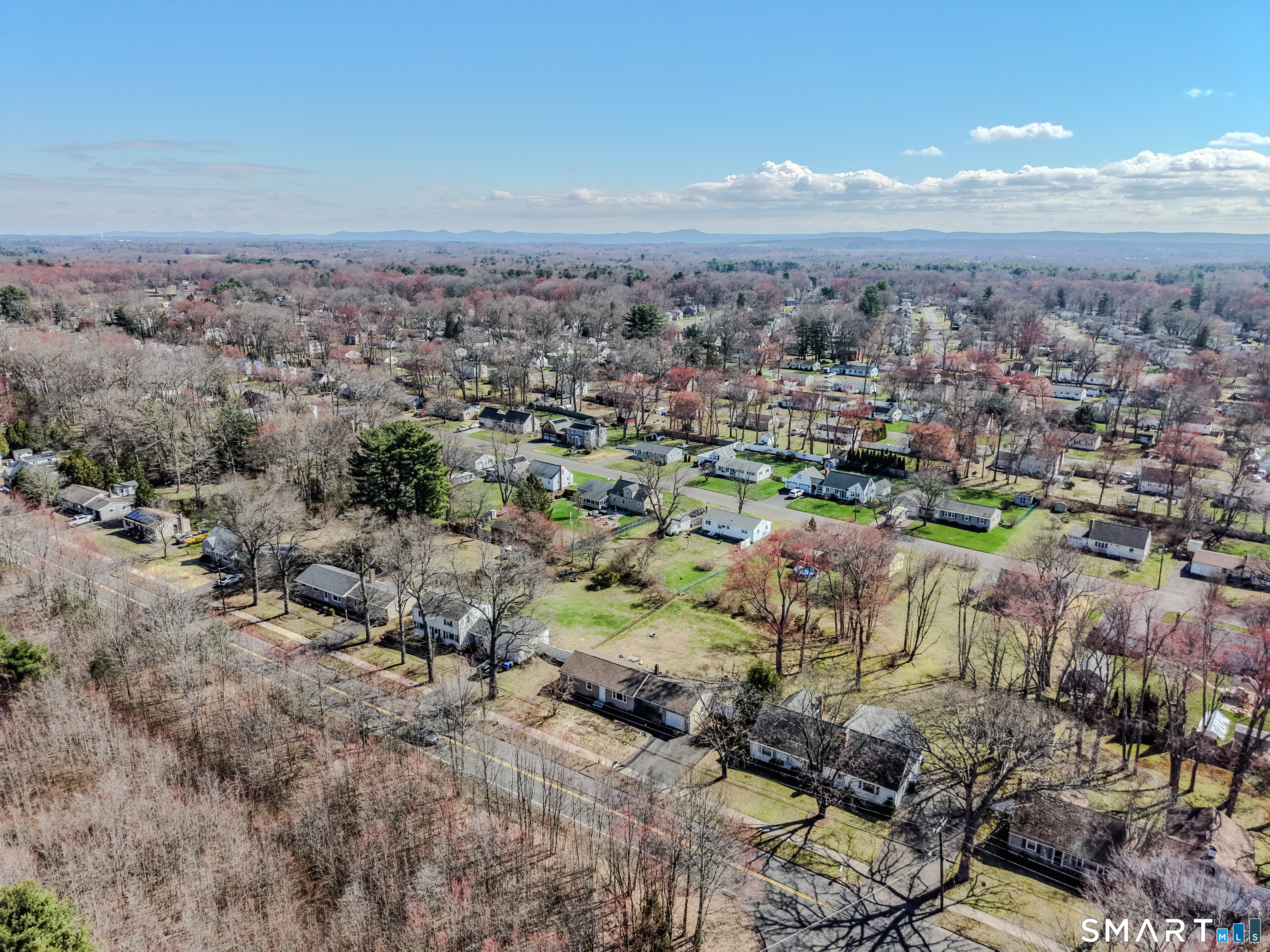 89 Steele Road Enfield CT 06082