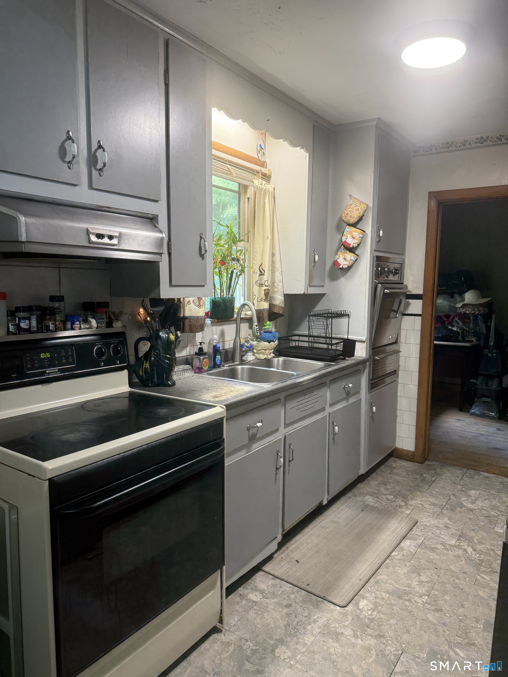 39 Sterling Hill Road Plainfield CT 06354