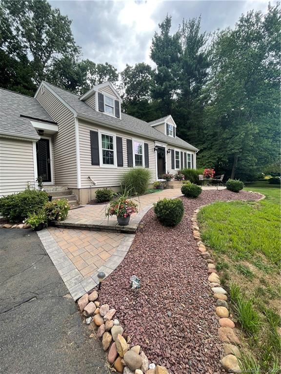 1290 Lilac Court Cheshire CT 06410