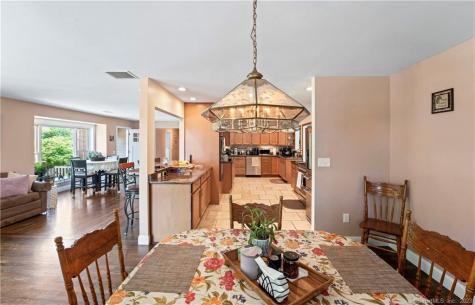 23 Sunset Hill Road Brookfield CT 06804