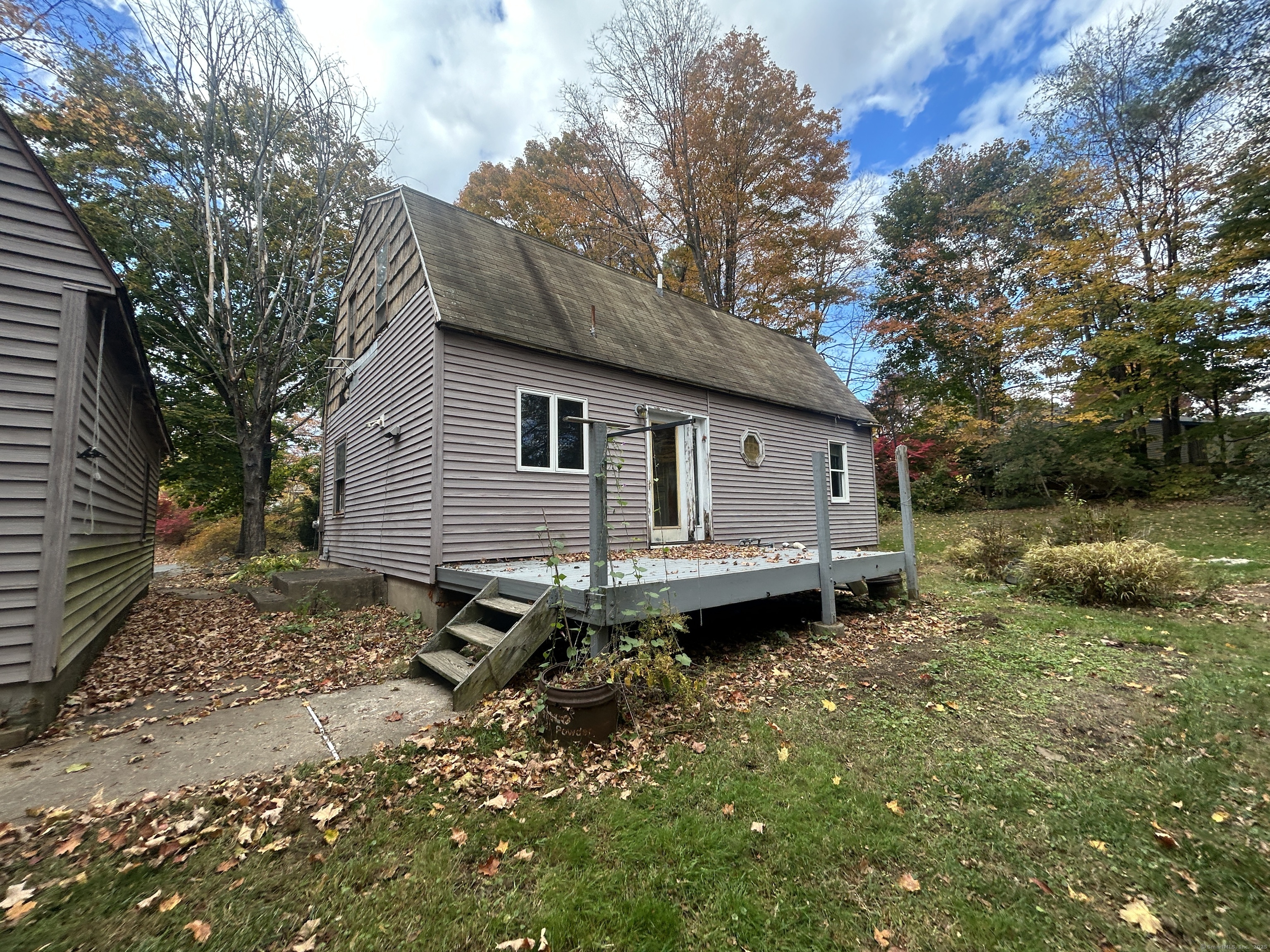 16 Deepwood Drive Cheshire CT 06410