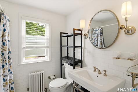 506 Lighthouse Road New Haven CT 06512