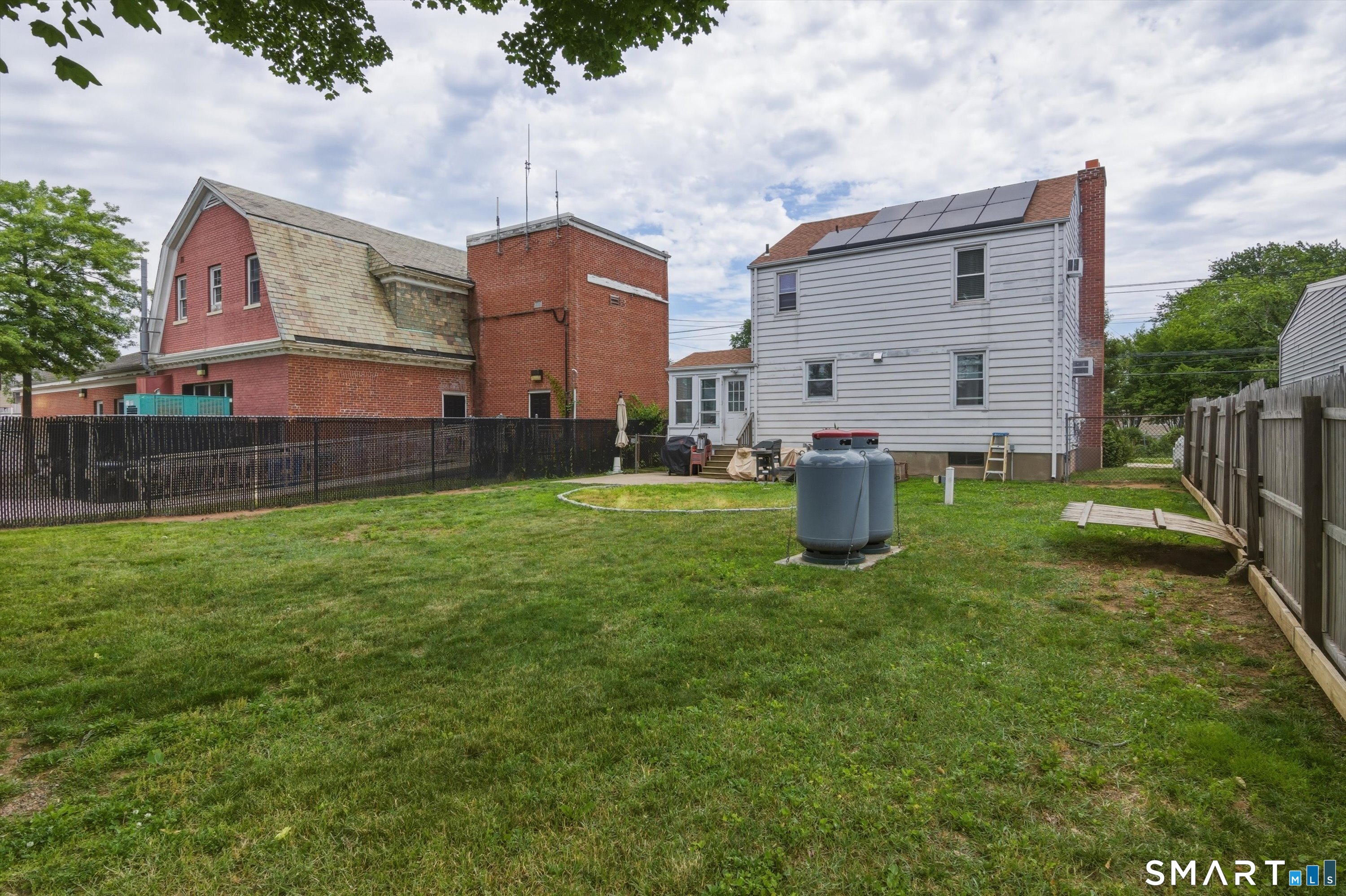 506 Lighthouse Road New Haven CT 06512