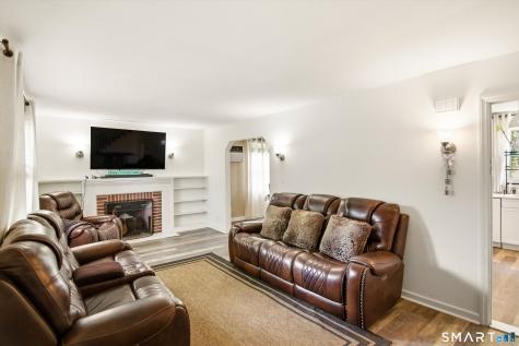 506 Lighthouse Road New Haven CT 06512