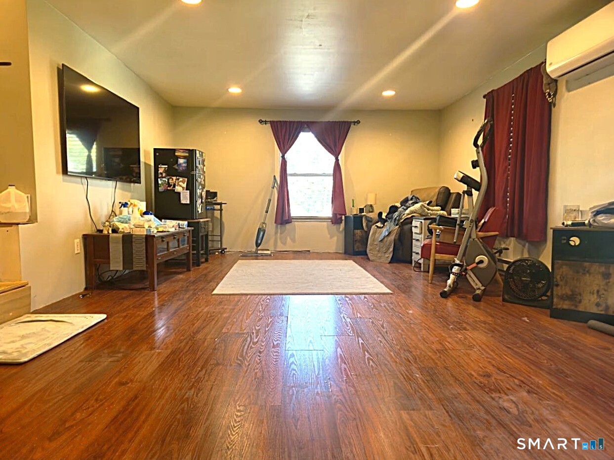 160 Stonecrest Drive Bristol CT 06010