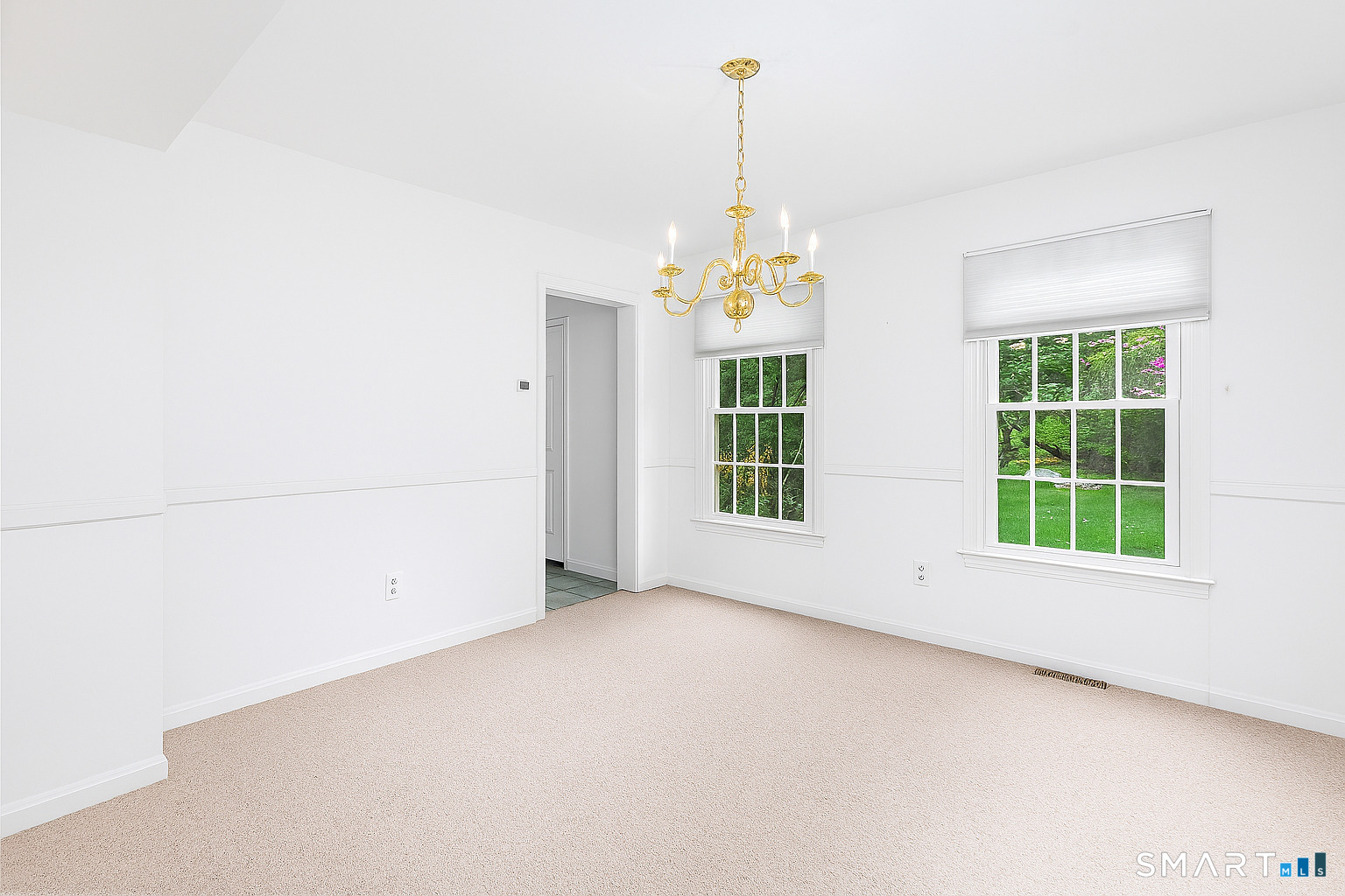 29 Hungry Hill Circle Guilford CT 06437