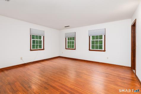 29 Hungry Hill Circle Guilford CT 06437