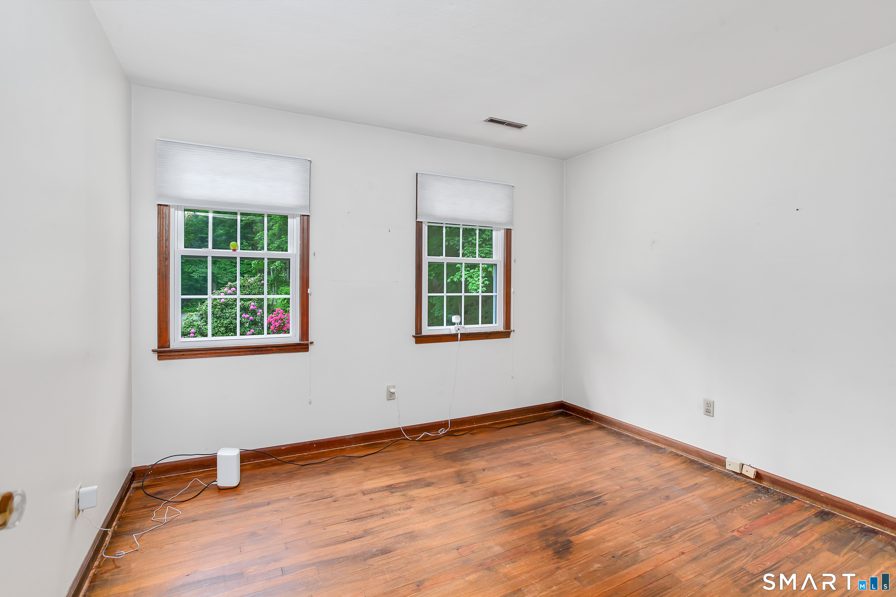29 Hungry Hill Circle Guilford CT 06437