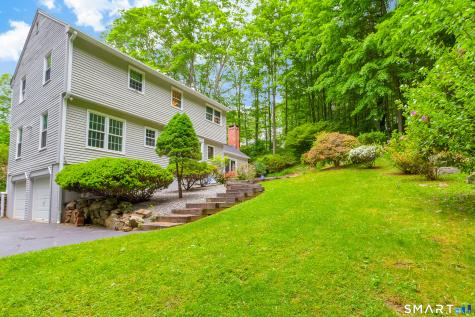 29 Hungry Hill Circle Guilford CT 06437