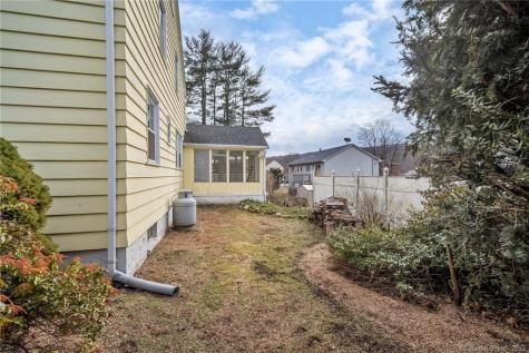 40 Moore Avenue Naugatuck CT 06770