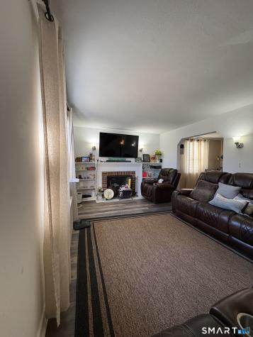 506 Lighthouse Road New Haven CT 06512