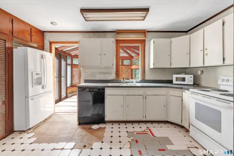 606 North Madison Road Guilford CT 06437