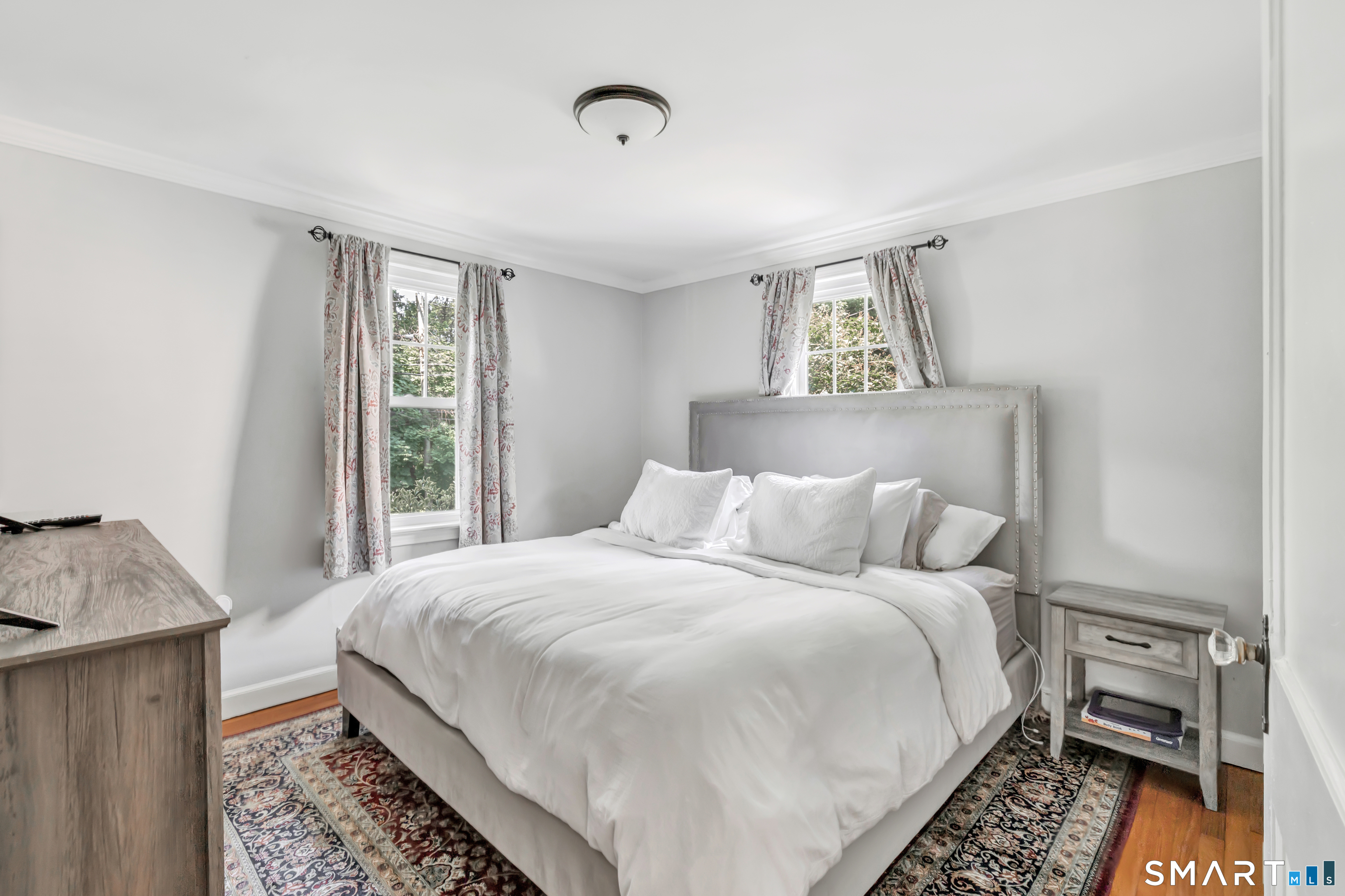 2082 Stratfield Road Fairfield CT 06825