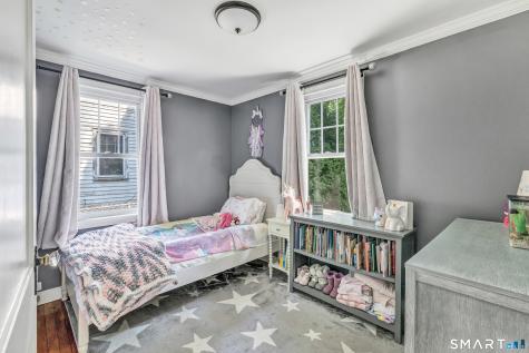 2082 Stratfield Road Fairfield CT 06825