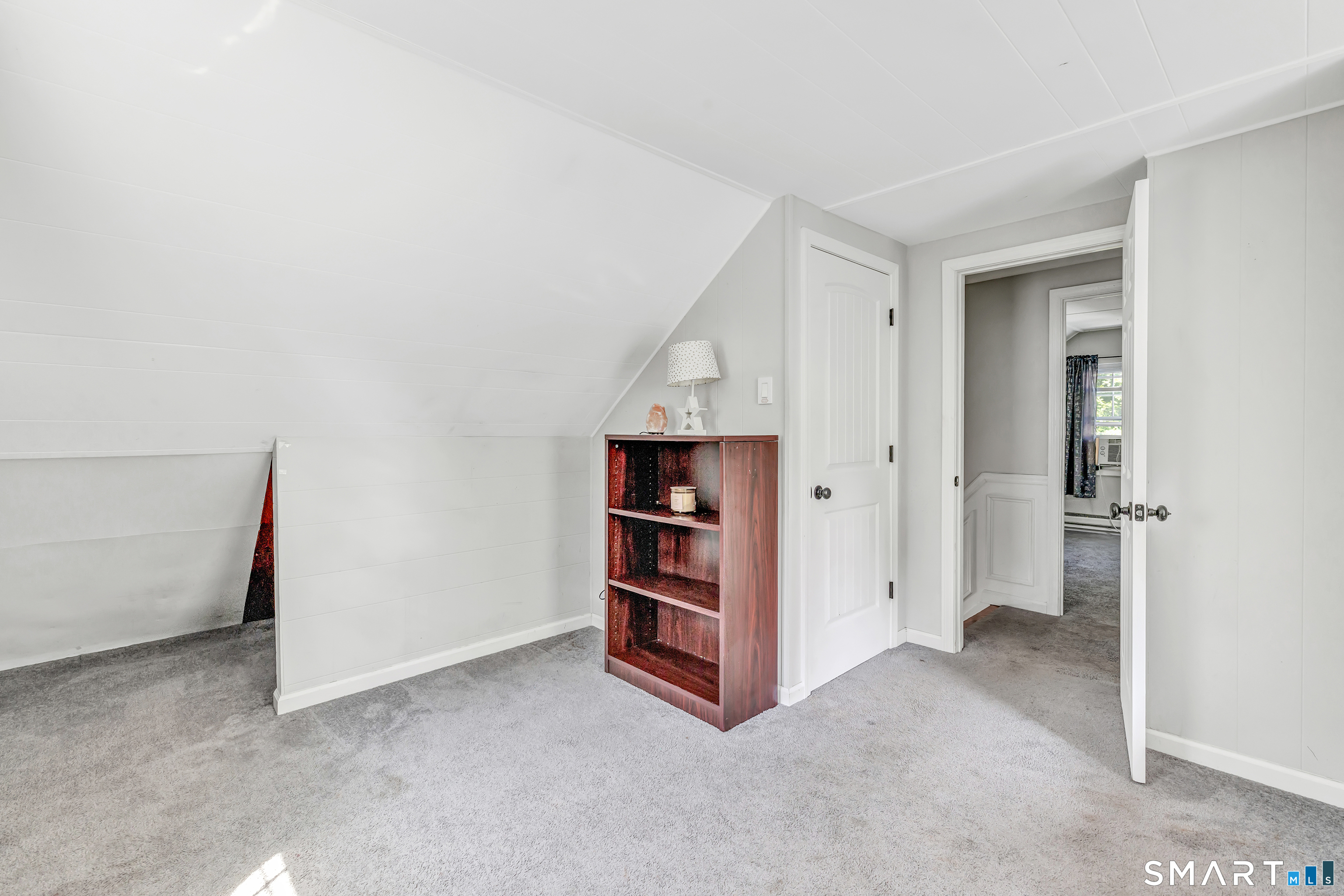 2082 Stratfield Road Fairfield CT 06825
