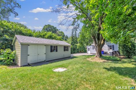 2082 Stratfield Road Fairfield CT 06825