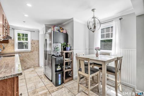 2082 Stratfield Road Fairfield CT 06825